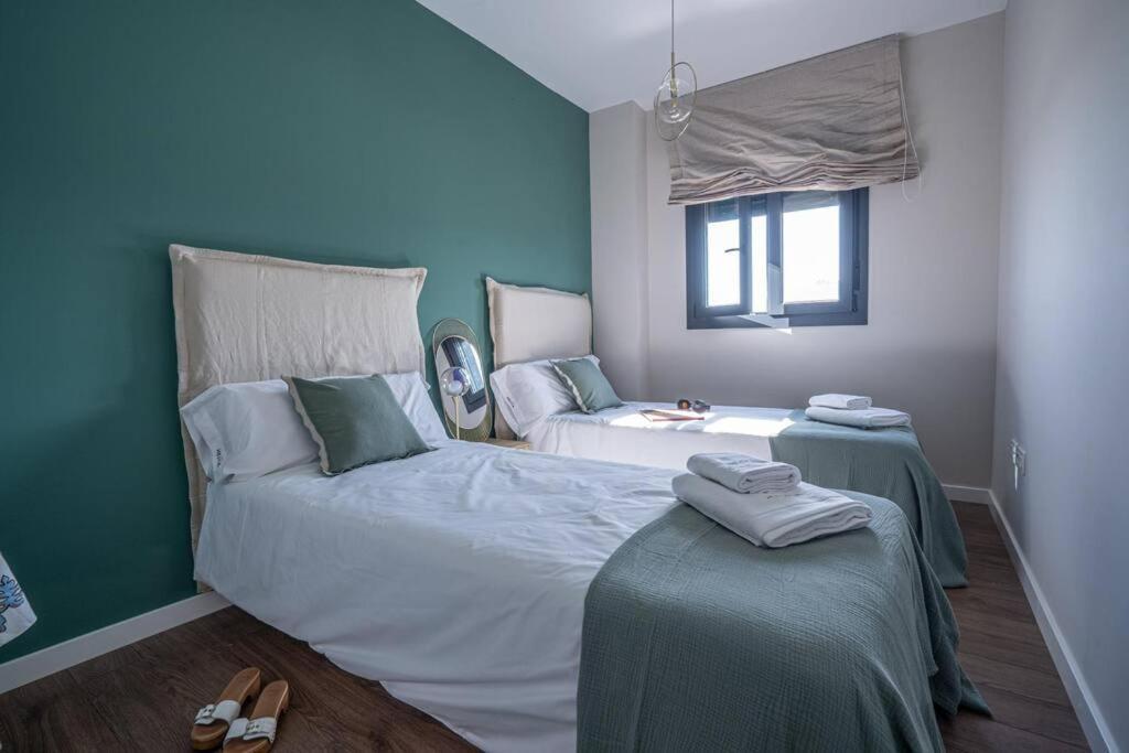 Heima In Front Of The Sea Apartment Malaga Exterior photo